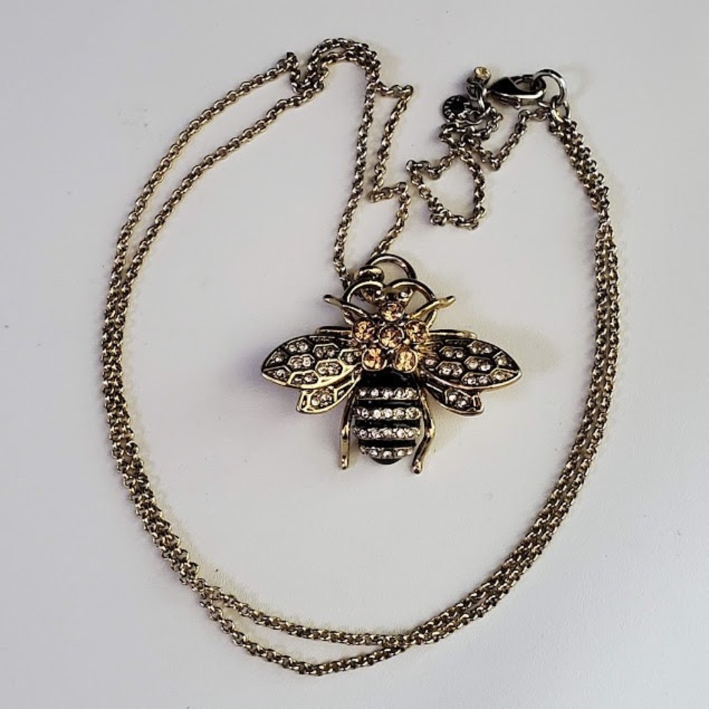Ann Taylor Bumblebee Pendant Necklace Gold Tone Rhinestone Enamel Bee Jewelry - Picture 6 of 6